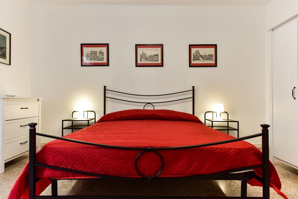Red & White Vatican Apartment Roma Exterior foto